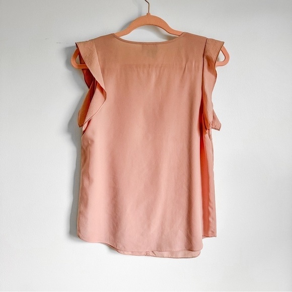 CeCe by Cynthia Steffe Blush Pink Chiffon Flutter Sleeve Lightweight Top sz S - Picture 3 of 5